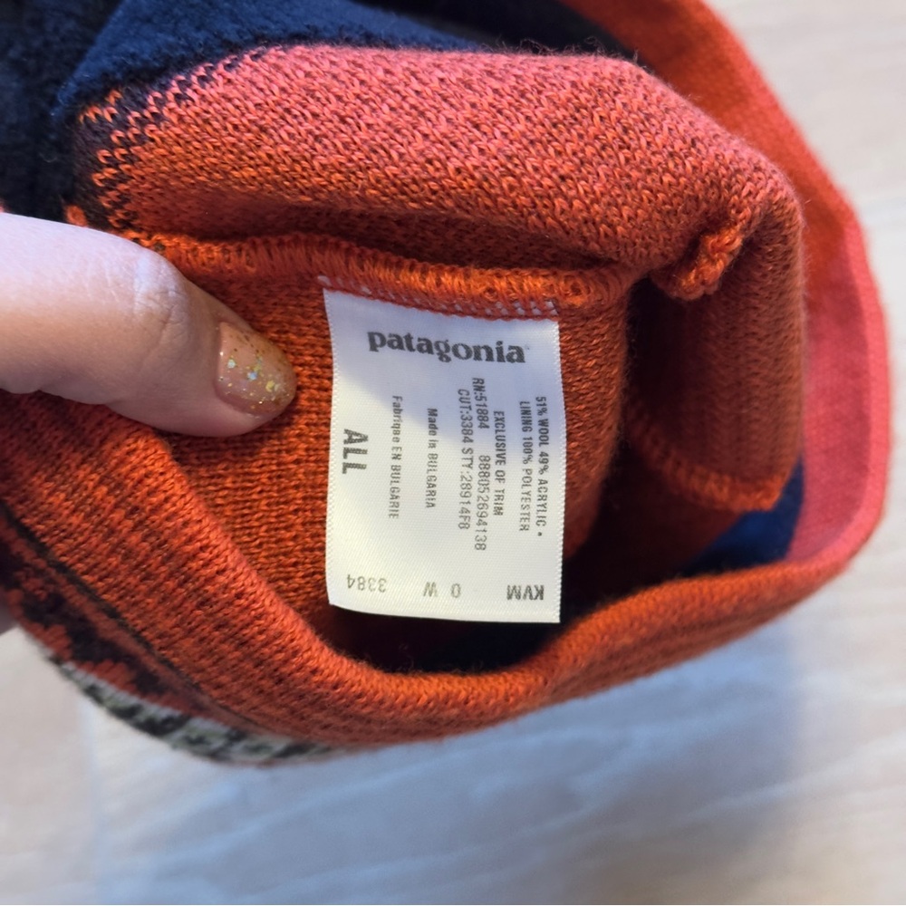 Patagonia Fair Isle Pom Beanie | Orange Pattern - Picture 5 of 5